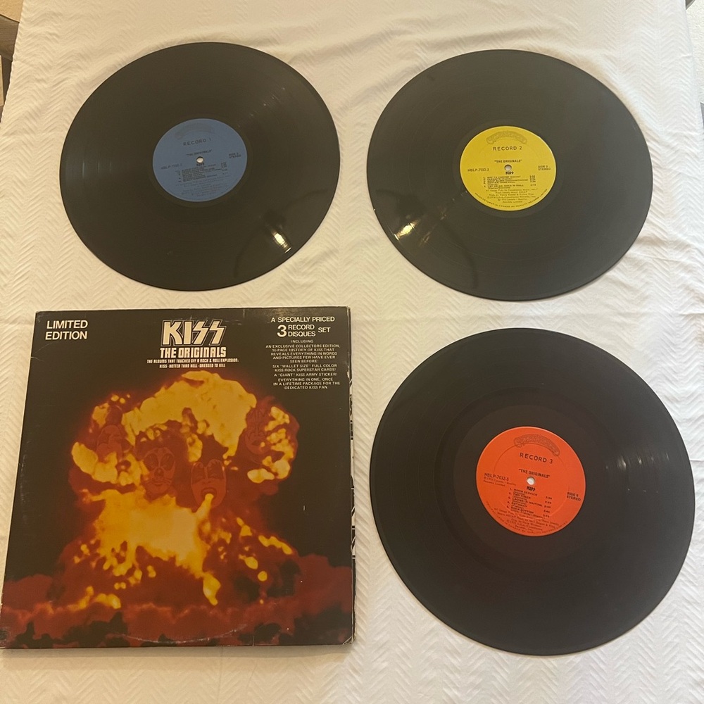 KISS The Originals Limited Edition 3 Record Set..Vintage 1976 Canada